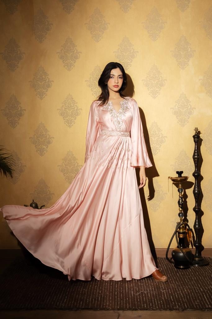 
Blush Silk Jalabiya
